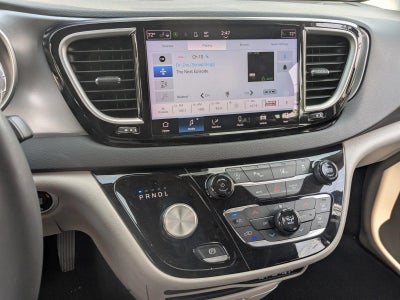 2023 Chrysler Pacifica Touring L FWD