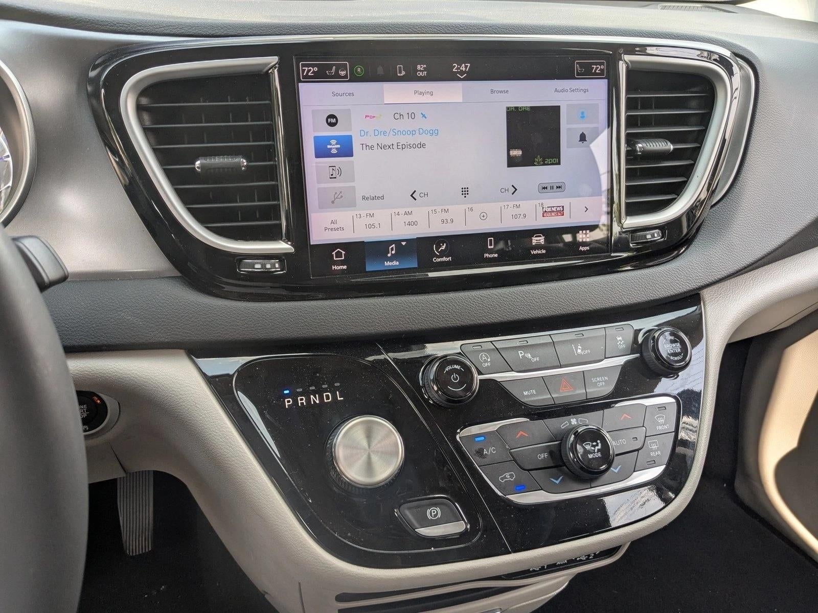 2023 Chrysler Pacifica Touring L FWD