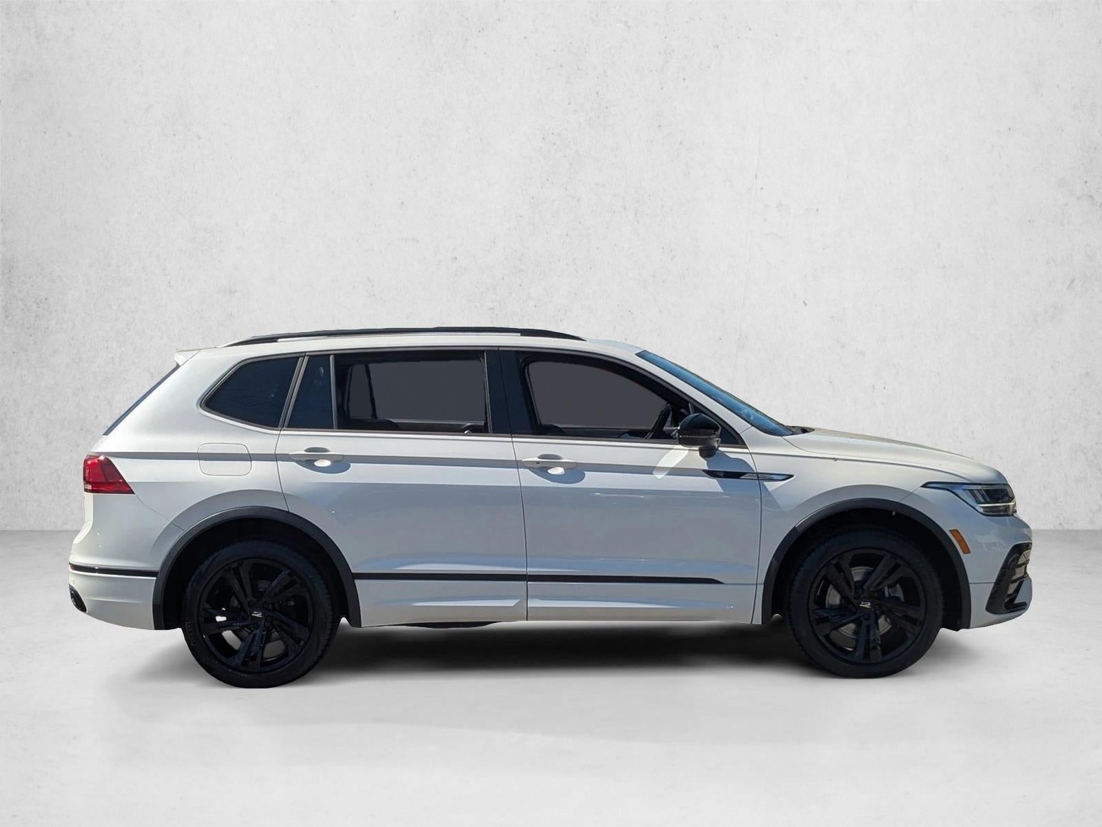 2023 Volkswagen Tiguan 2.0T SE R-Line Black 4MOTION