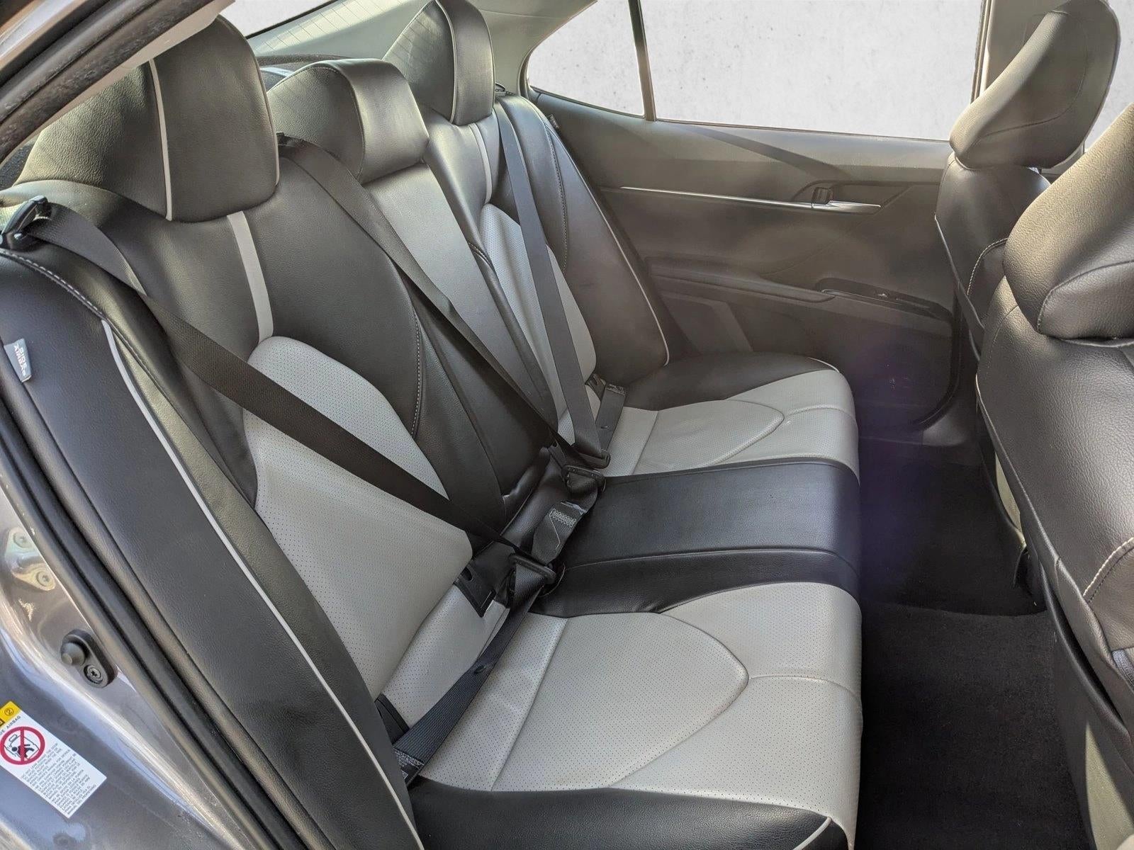 2019 Toyota Camry SE Auto (Natl)