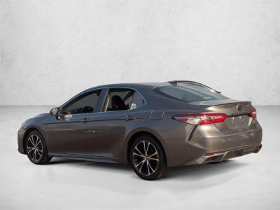 2019 Toyota Camry SE Auto (Natl)