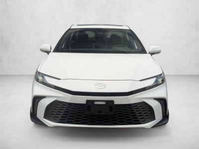 2025 Toyota Camry LE (SE)
