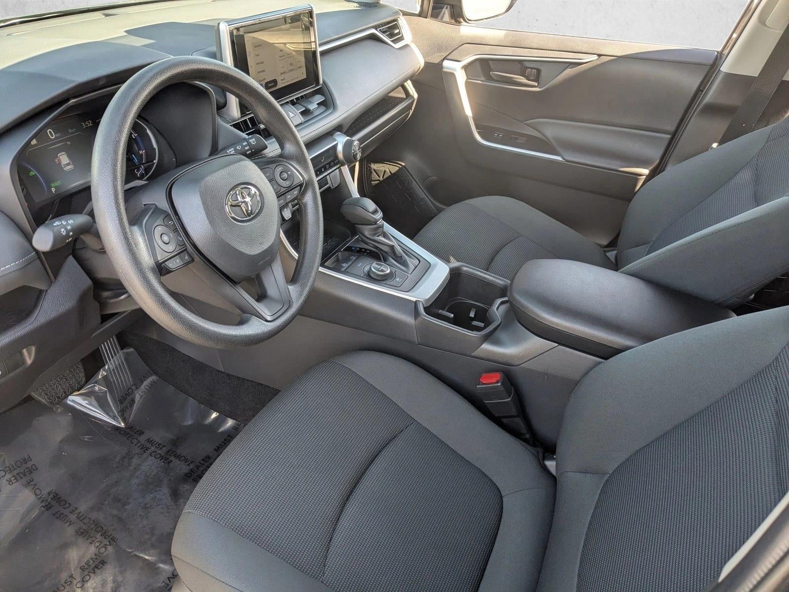 2025 Toyota RAV4 Hybrid LE AWD (Natl)