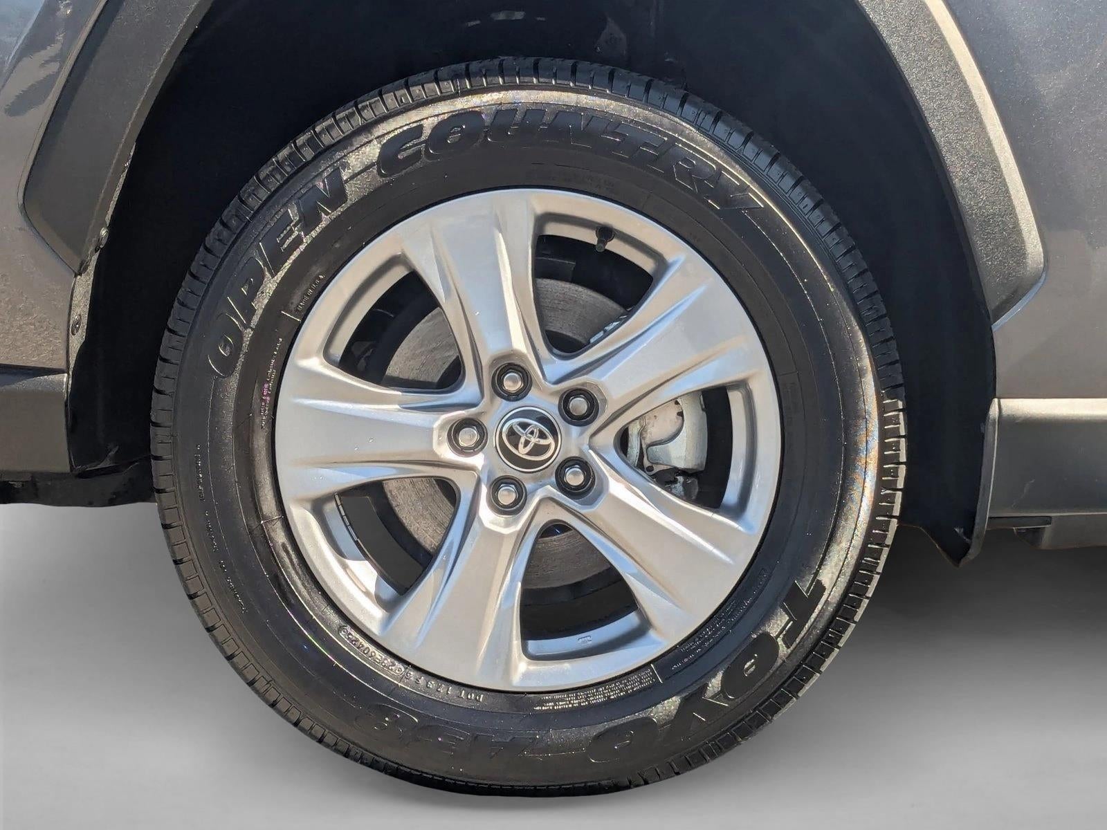 2025 Toyota RAV4 Hybrid LE AWD (Natl)