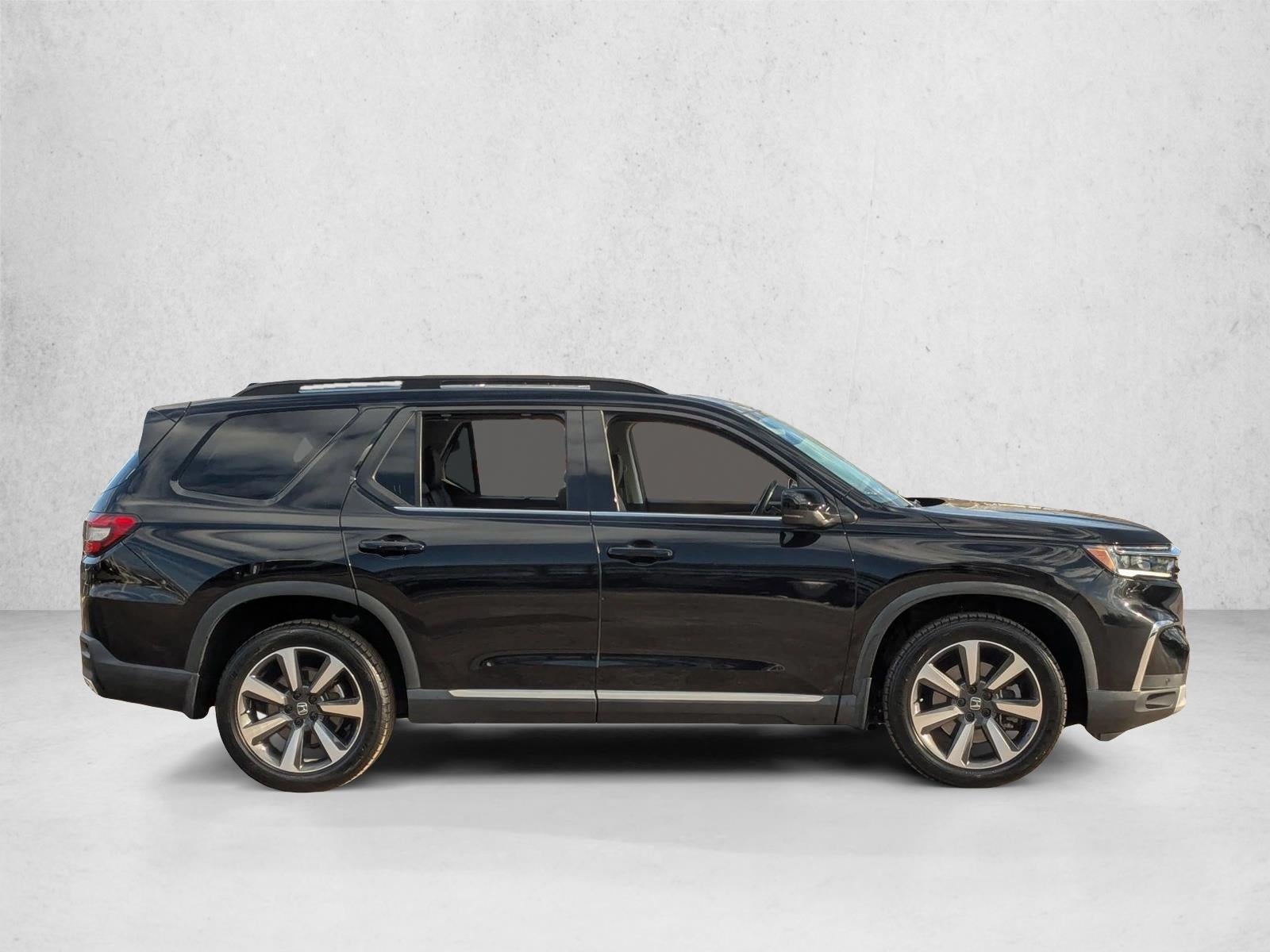 2023 Honda Pilot Elite AWD