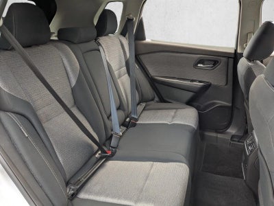2021 Nissan Rogue FWD SV