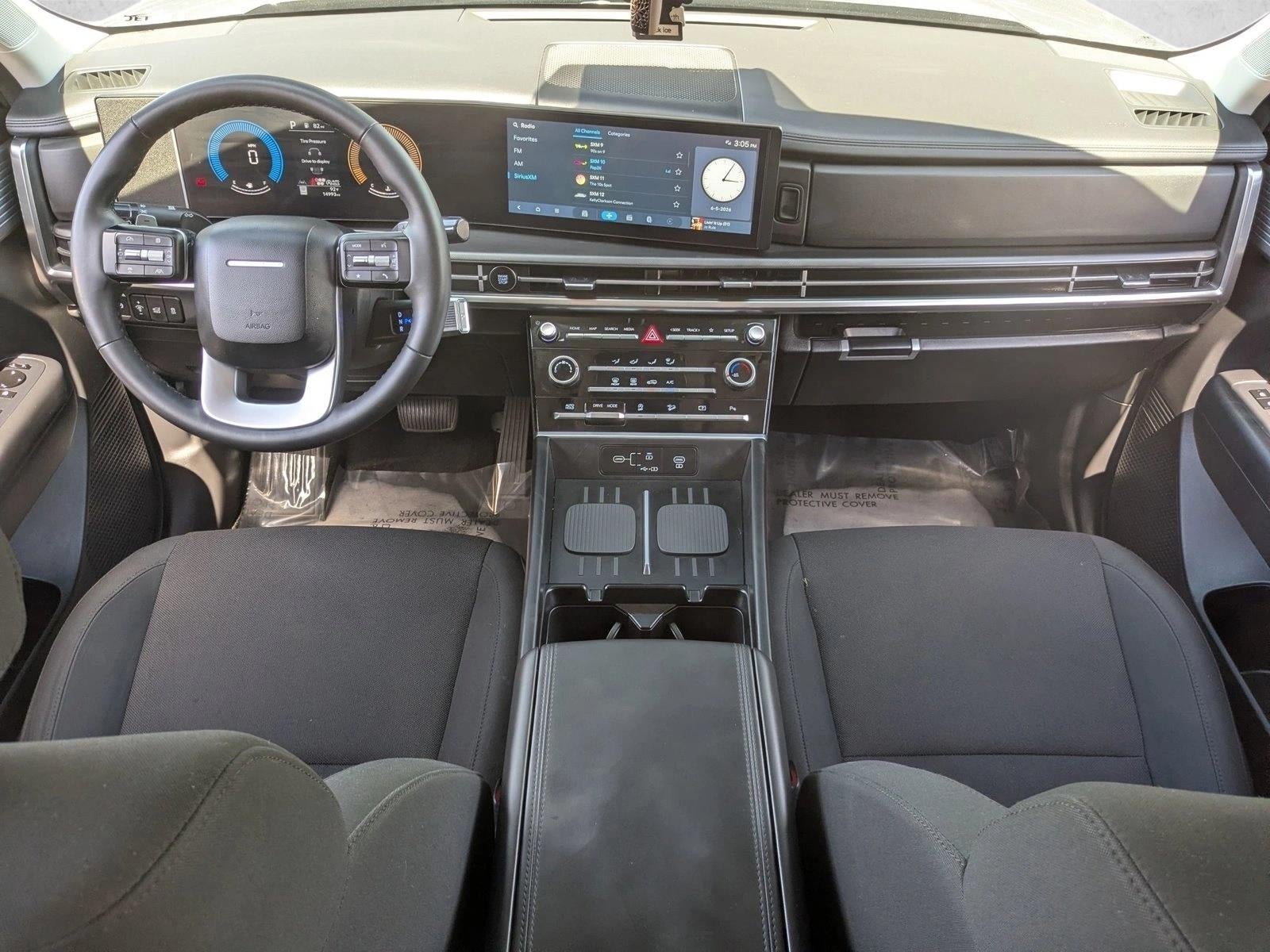 2025 Hyundai SANTA FE SE FWD