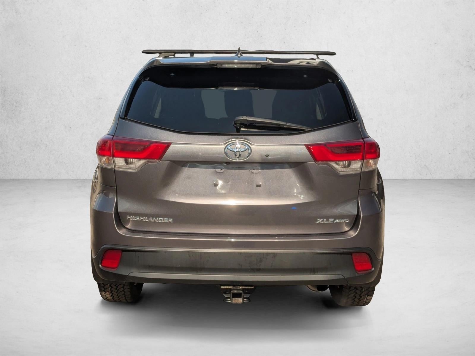 2019 Toyota Highlander XLE V6 AWD (Natl)