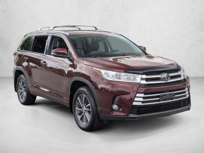 2017 Toyota Highlander XLE V6 AWD (Natl)