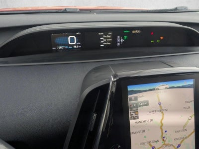 2018 Toyota Prius Four Touring (Natl)