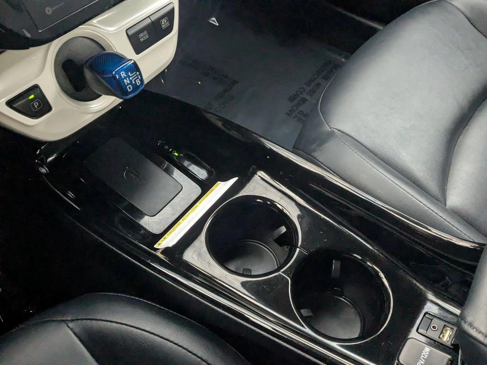 2018 Toyota Prius Four Touring (Natl)