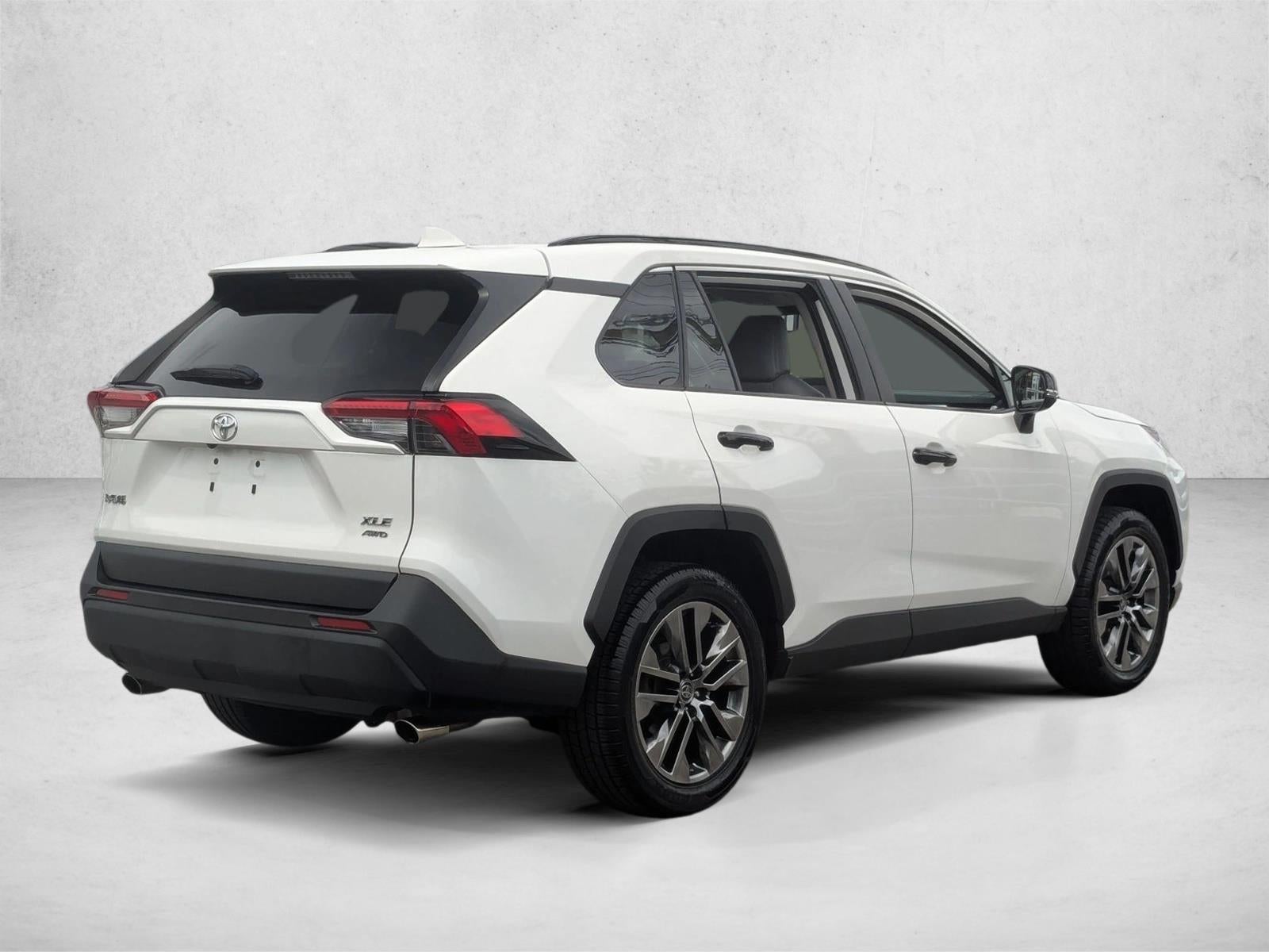 2020 Toyota RAV4 XLE Premium AWD (Natl)