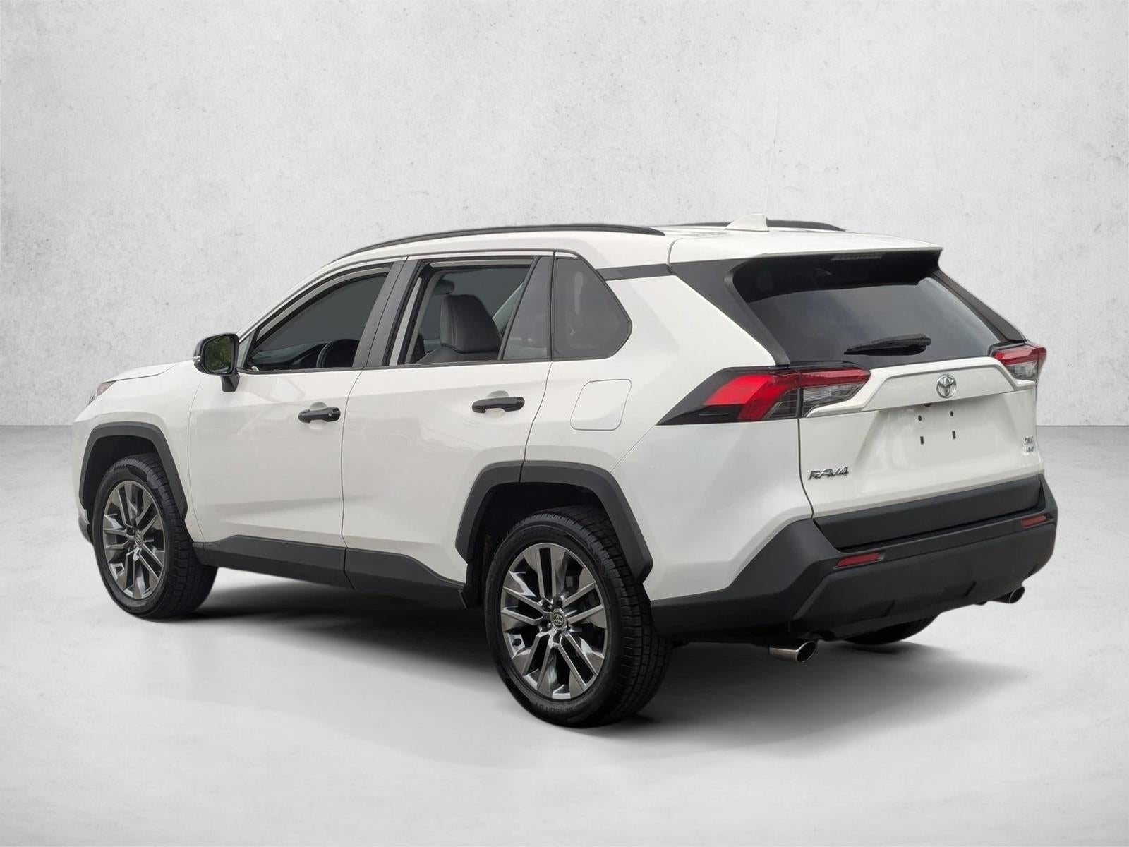 2020 Toyota RAV4 XLE Premium AWD (Natl)