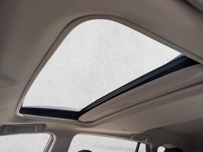 2014 Toyota RAV4 AWD 4dr XLE (Natl)