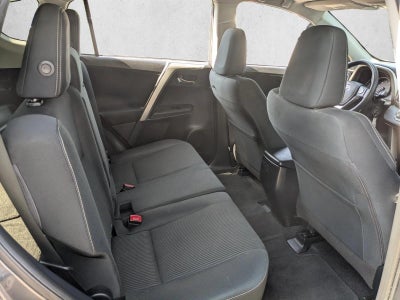 2014 Toyota RAV4 AWD 4dr XLE (Natl)