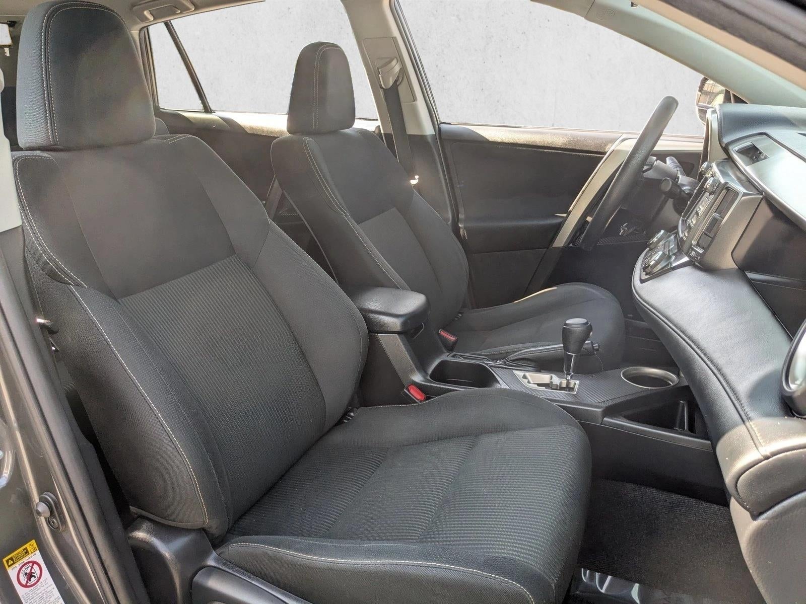 2014 Toyota RAV4 AWD 4dr XLE (Natl)