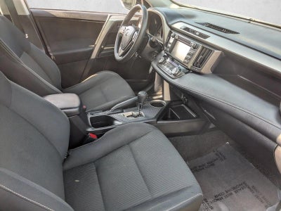 2014 Toyota RAV4 AWD 4dr XLE (Natl)