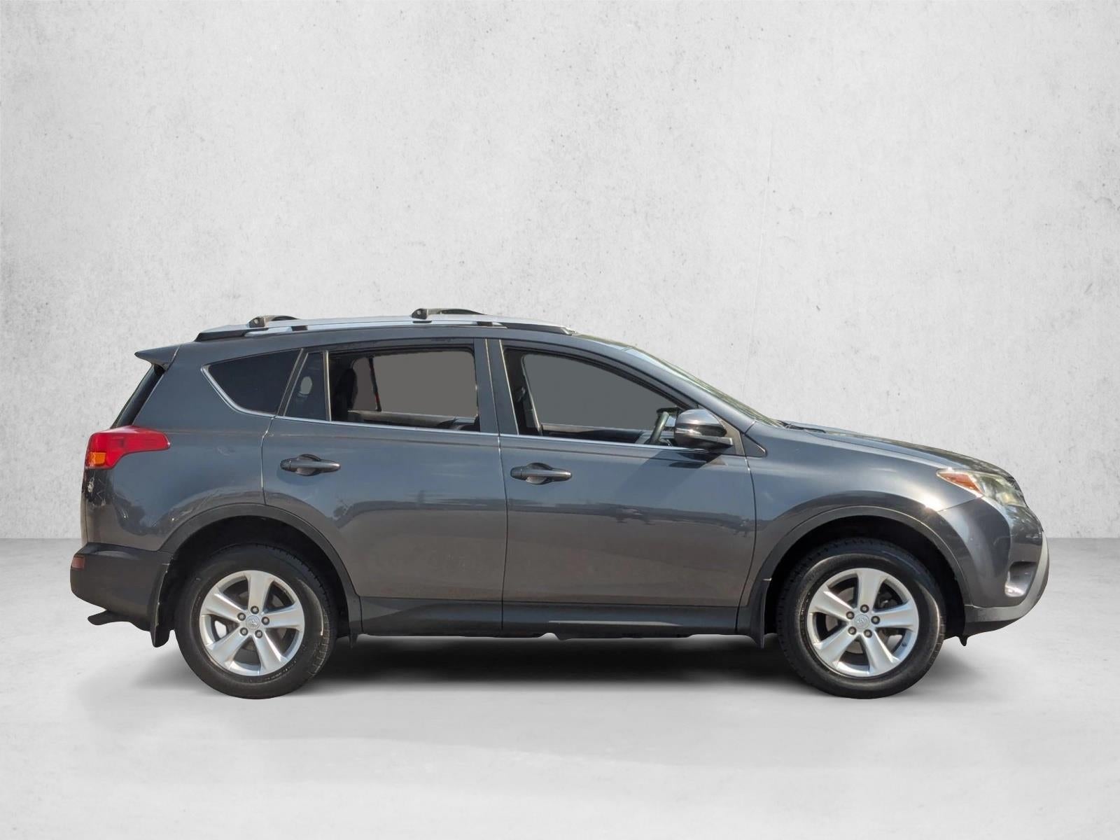 2014 Toyota RAV4 AWD 4dr XLE (Natl)
