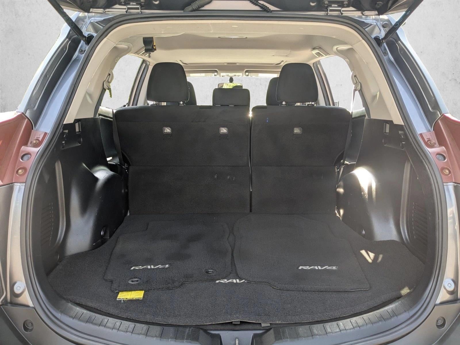 2014 Toyota RAV4 AWD 4dr XLE (Natl)