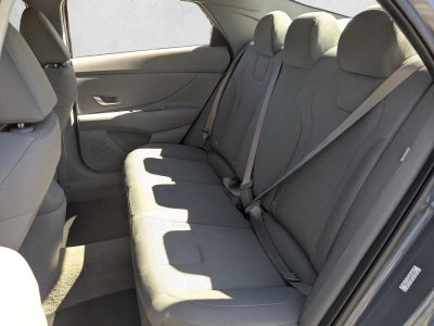 2024 Hyundai ELANTRA SE IVT
