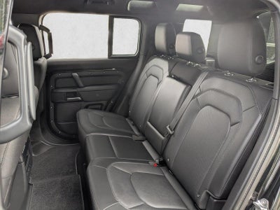 2025 Land Rover Defender 110 P300 S