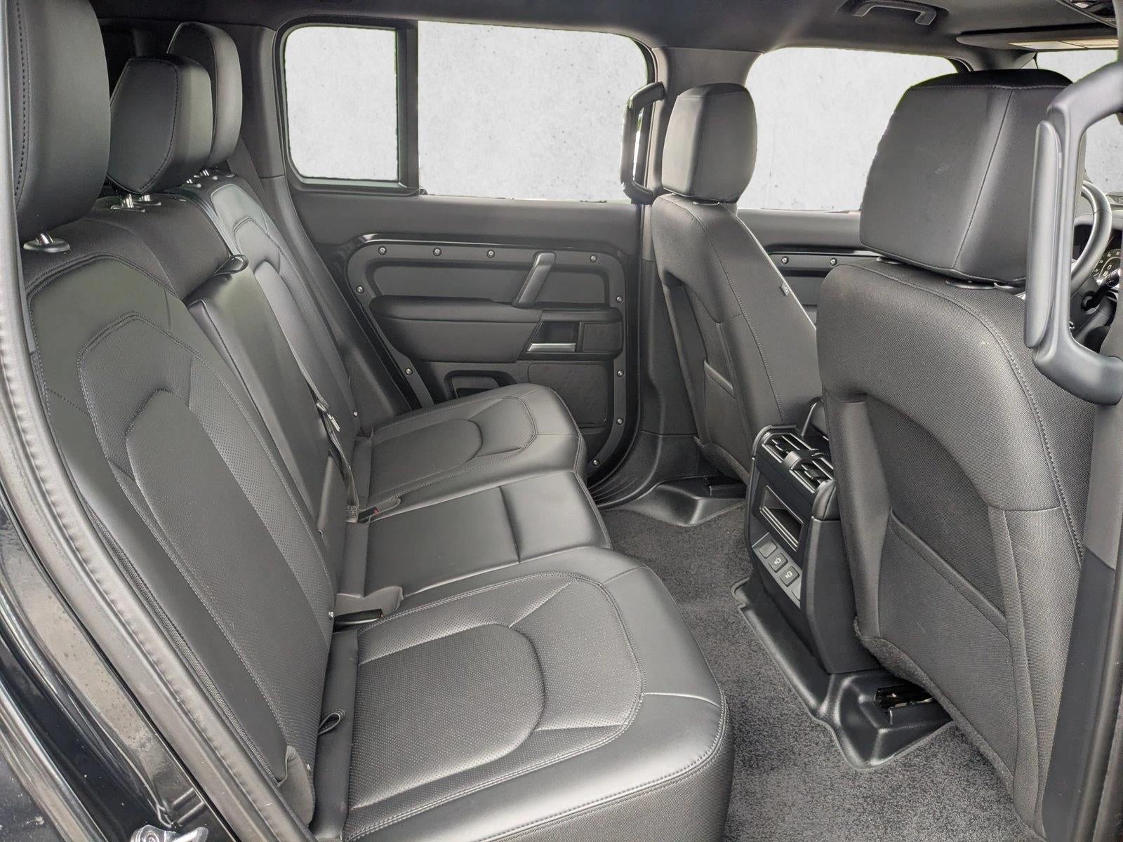 2025 Land Rover Defender 110 P300 S