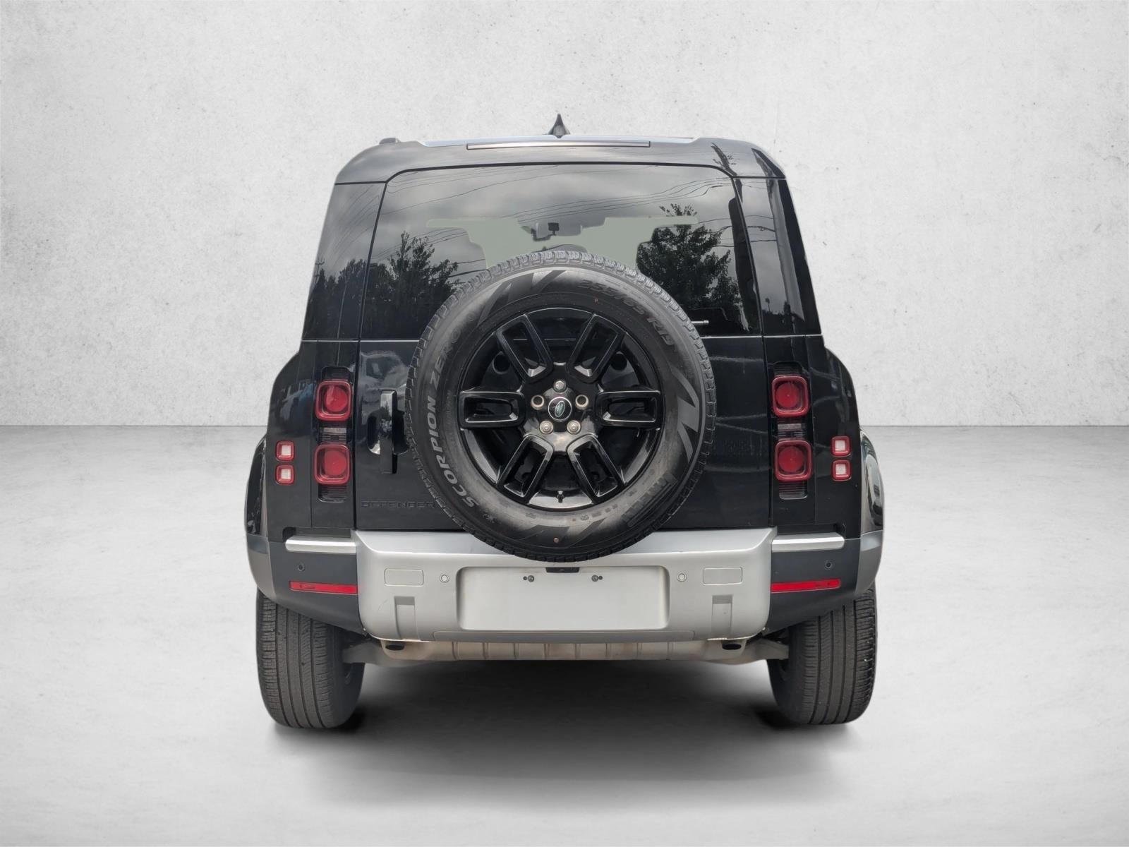 2025 Land Rover Defender 110 P300 S