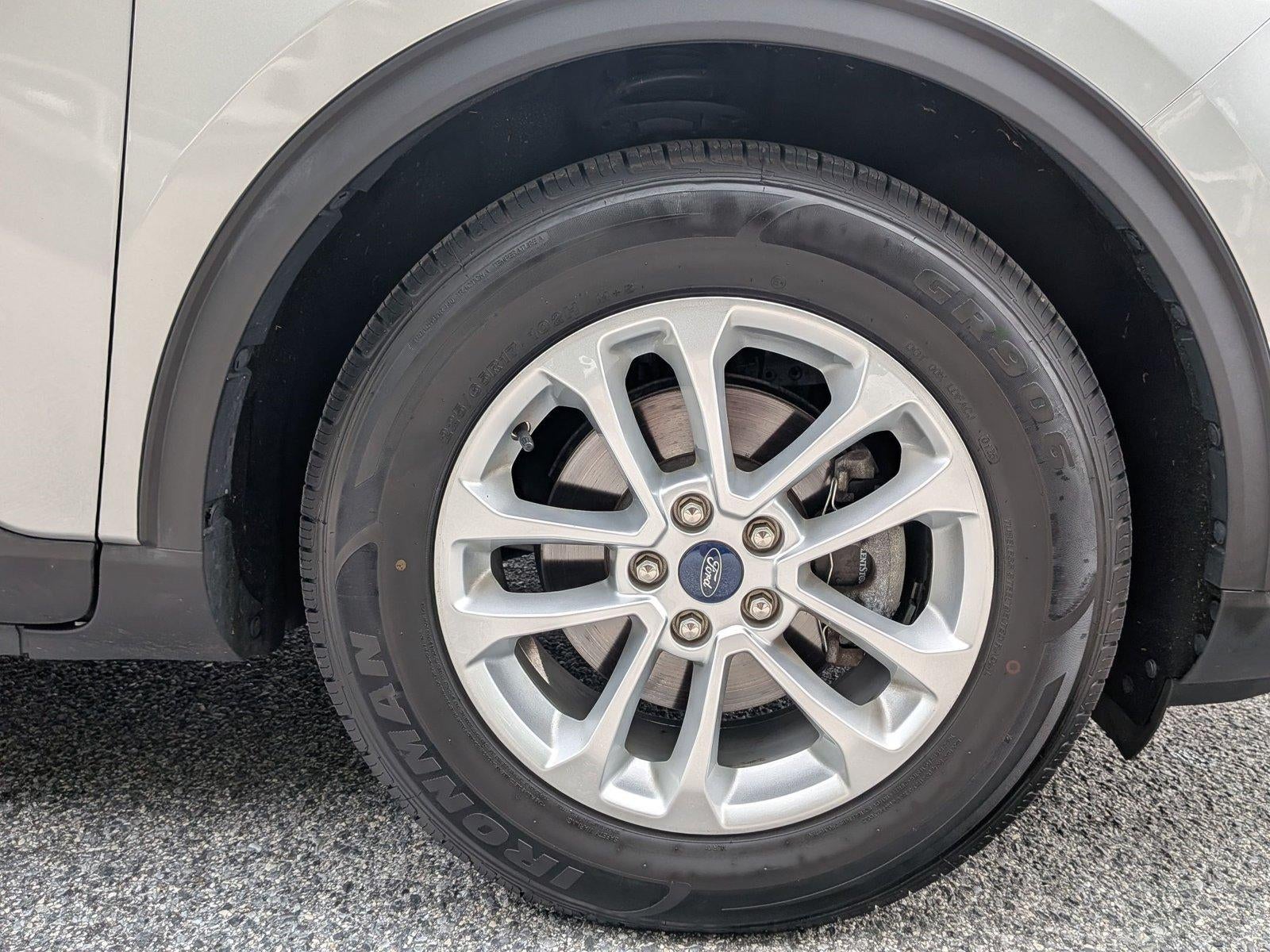 2020 Ford Escape SE FWD