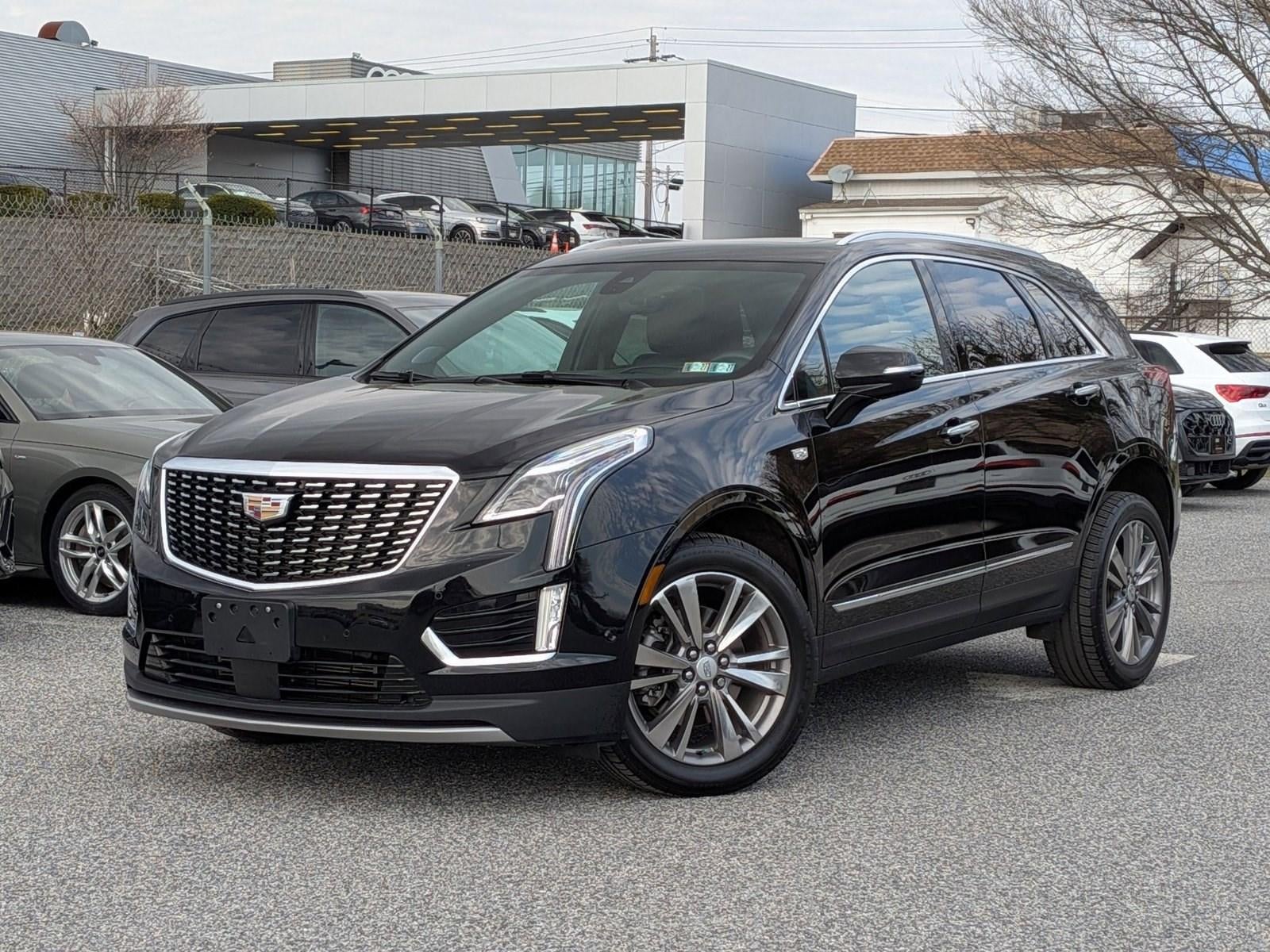 2022 Cadillac XT5 AWD 4dr Premium Luxury