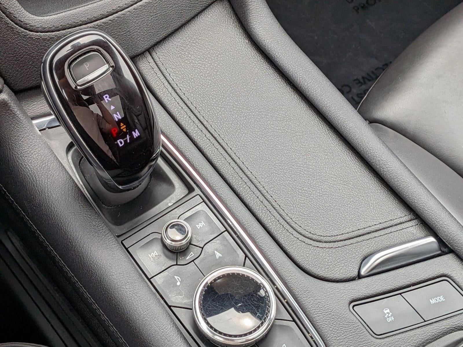 2022 Cadillac XT5 AWD 4dr Premium Luxury