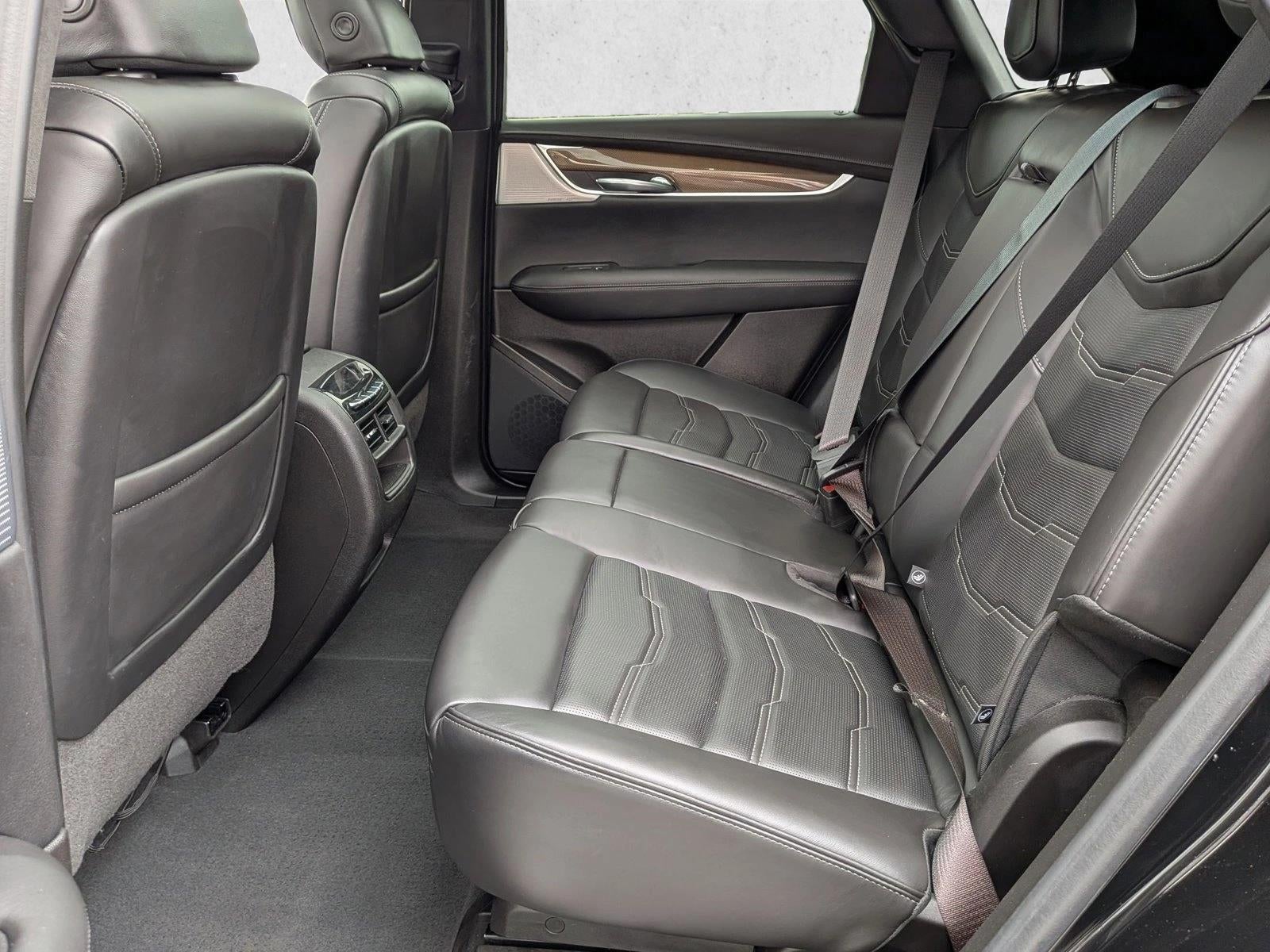 2022 Cadillac XT5 AWD 4dr Premium Luxury