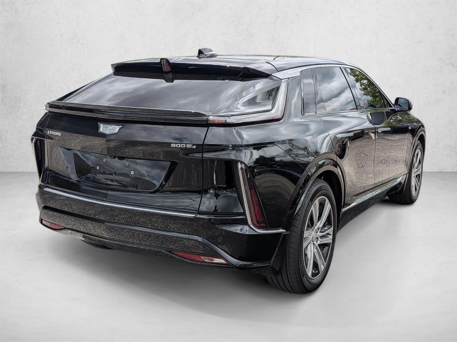 2024 Cadillac LYRIQ 4dr Tech w/1SA