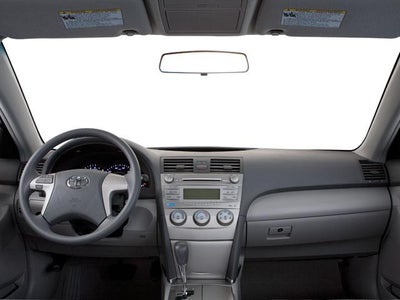 2011 Toyota Camry 4dr Sdn I4 Man LE (Natl)