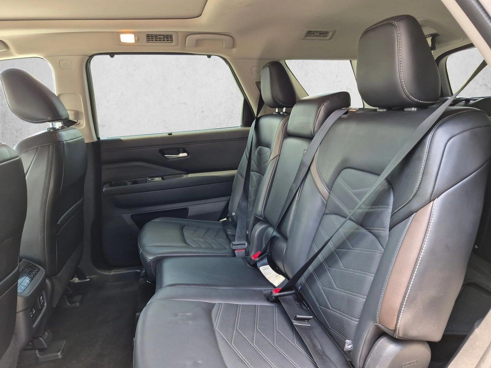 2024 Nissan Pathfinder Platinum 4WD