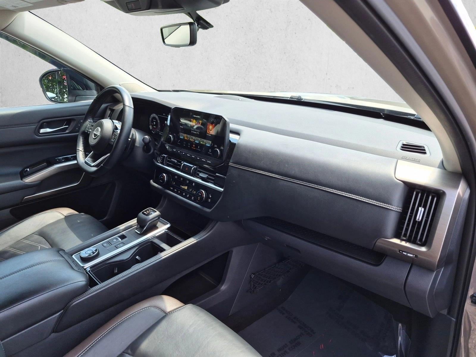2024 Nissan Pathfinder Platinum 4WD