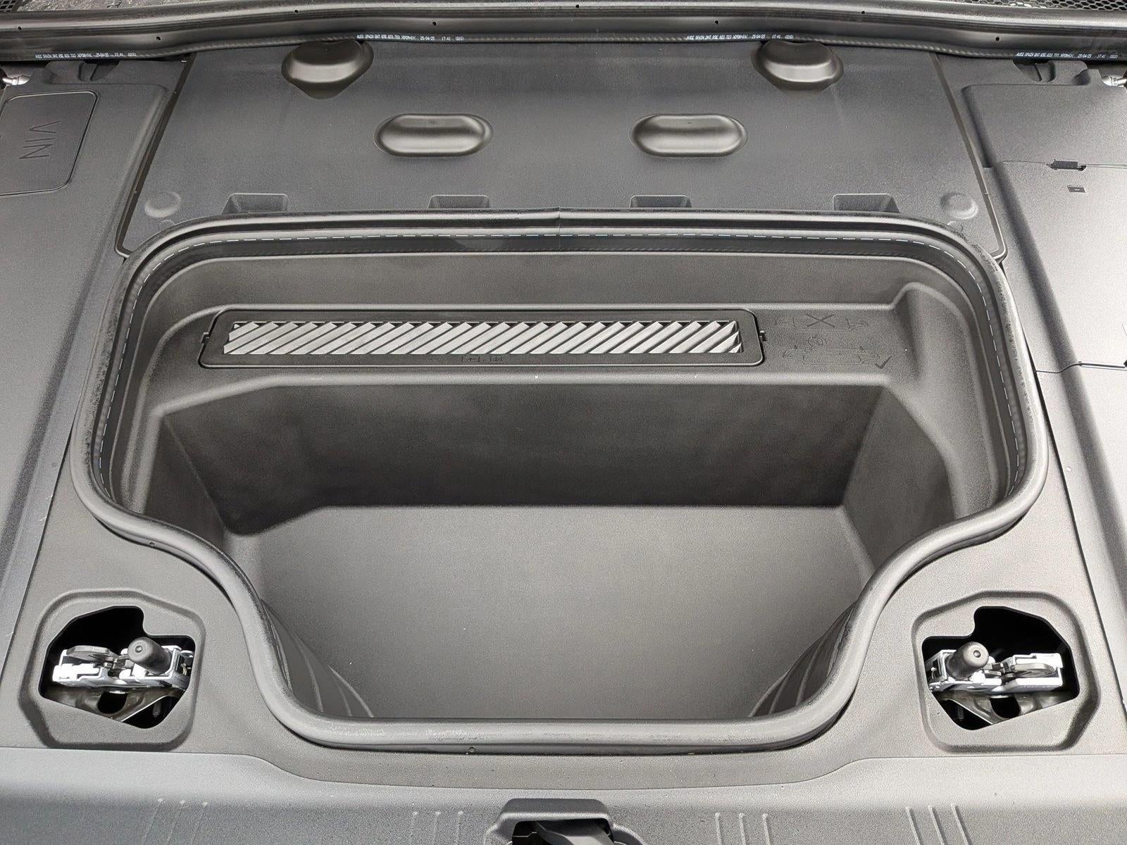 2023 Tesla Model 3 RWD