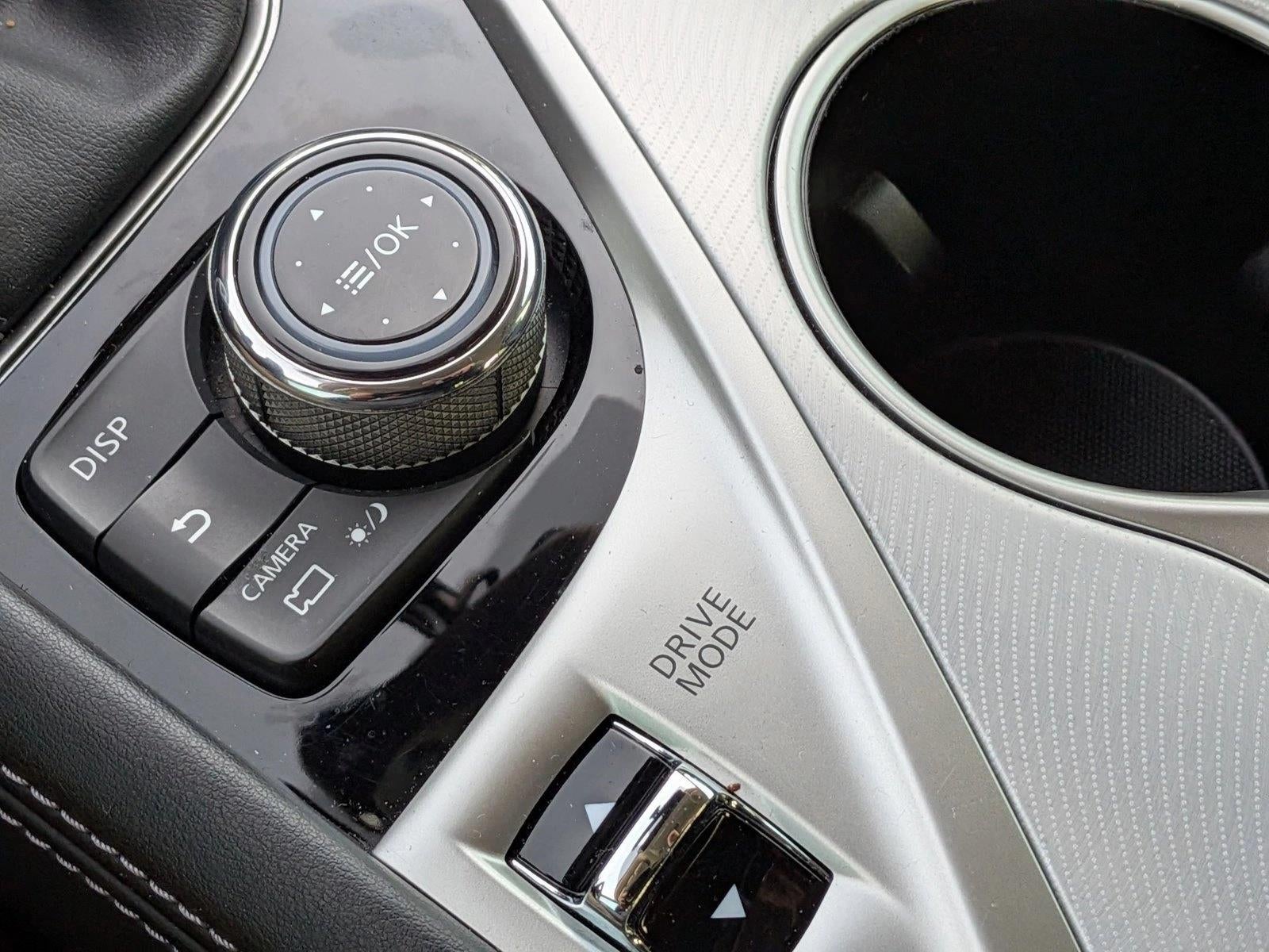 2023 INFINITI Q50 LUXE AWD