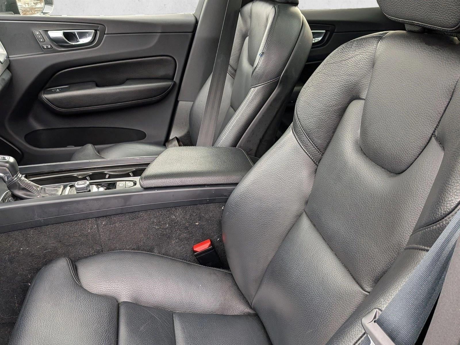 2019 Volvo XC60 T5 AWD Momentum