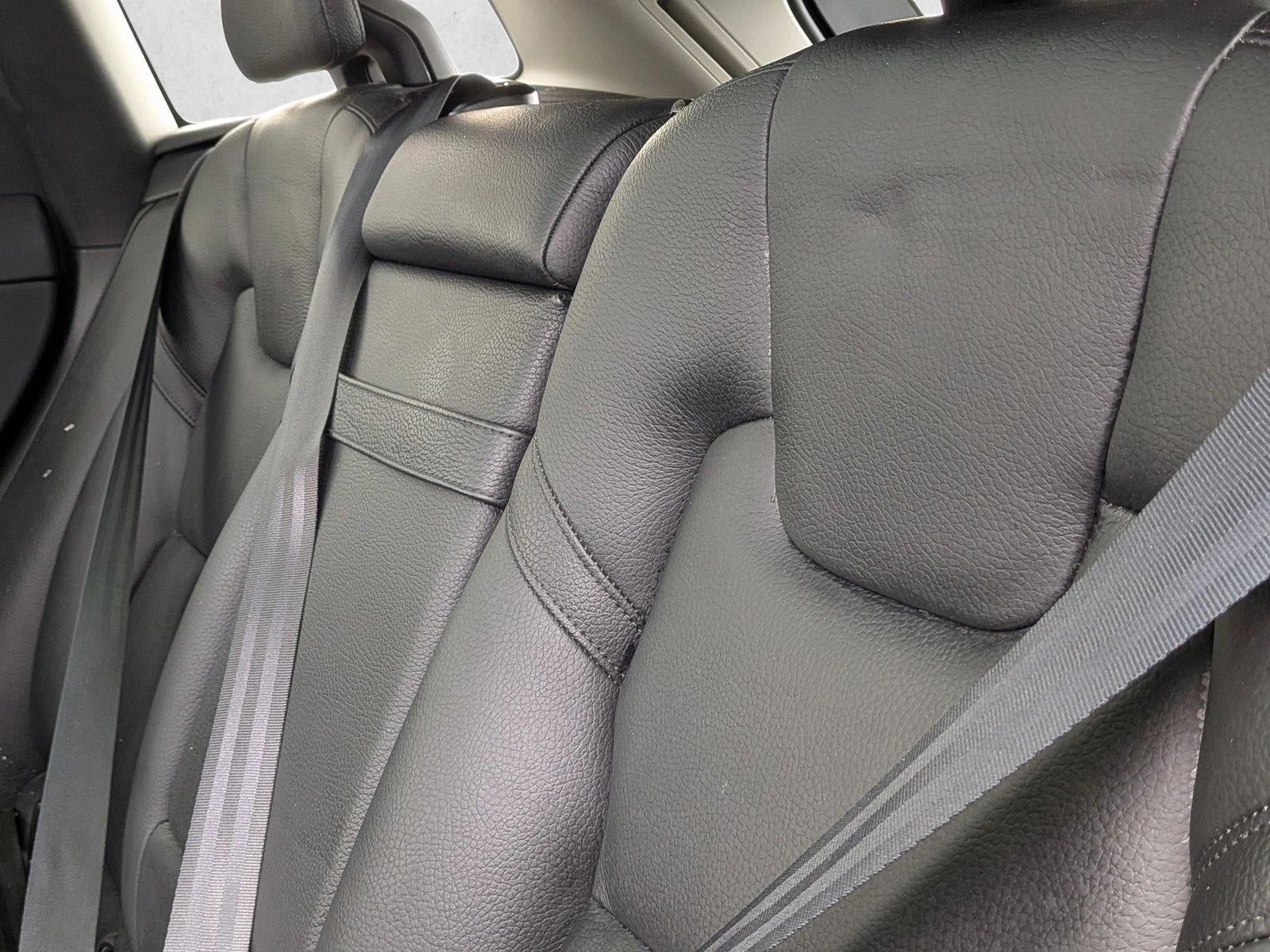 2019 Volvo XC60 T5 AWD Momentum