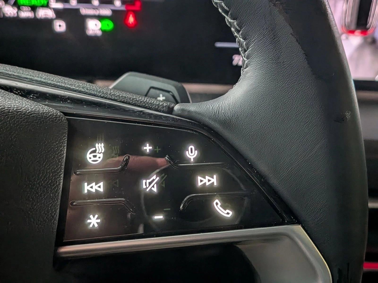 2025 Audi Q5 Premium 2.0 TFSI quattro