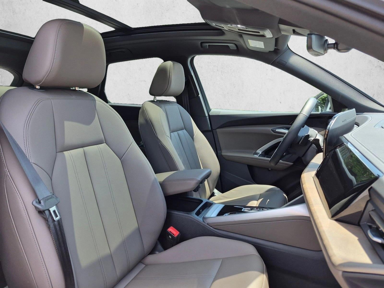 2025 Audi Q5 Premium 2.0 TFSI quattro