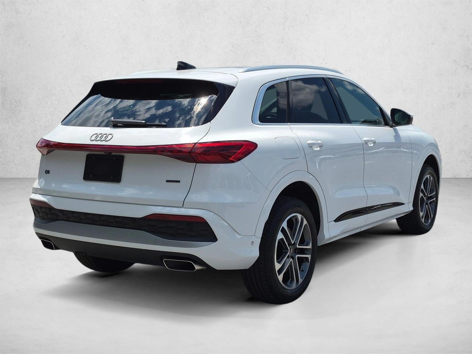 2025 Audi Q5 Premium 2.0 TFSI quattro