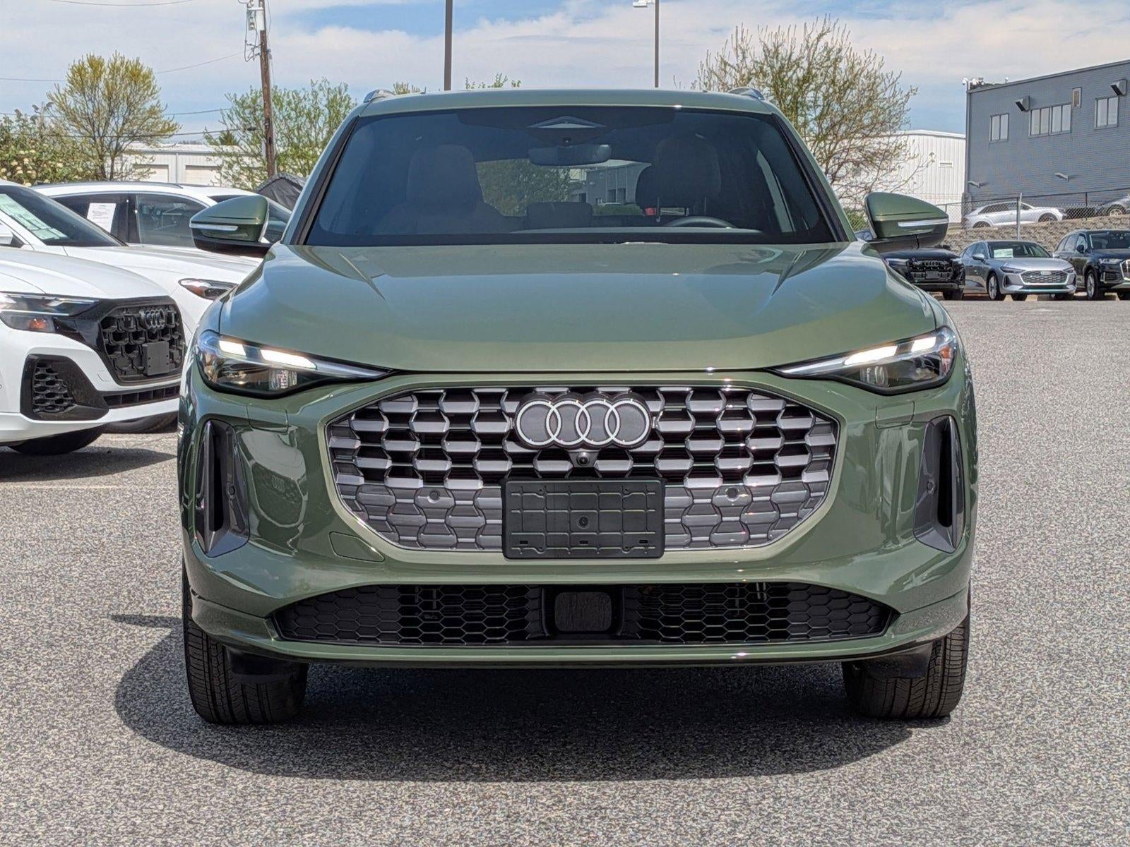 2025 Audi Q5 Premium 2.0 TFSI quattro