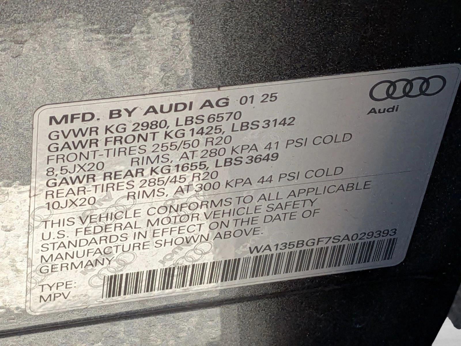 2025 Audi SQ6 e-tron Prestige quattro