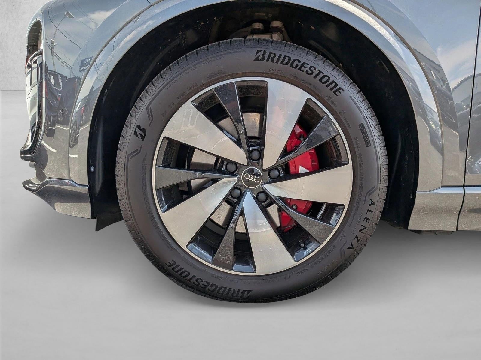 2025 Audi SQ6 e-tron Prestige quattro
