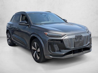 2025 Audi SQ6 e-tron Prestige quattro