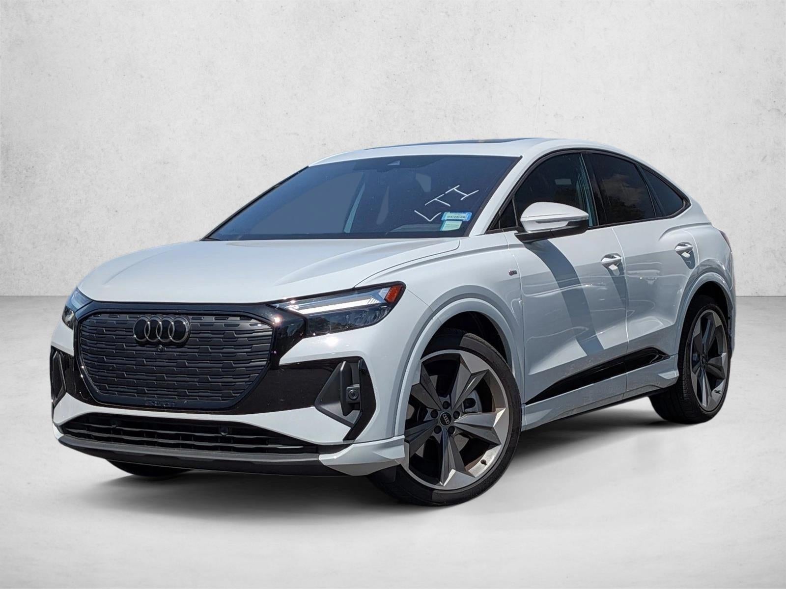 2025 Audi Q4 e-tron Sportback Premium Plus 55 quattro
