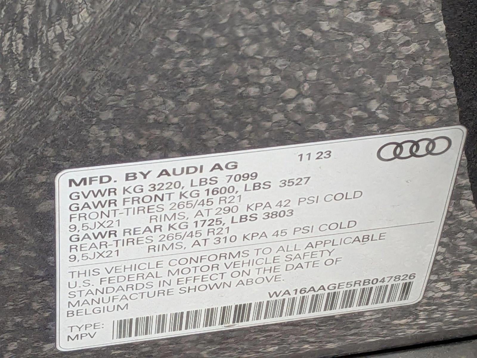 2024 Audi Q8 e-tron Prestige quattro