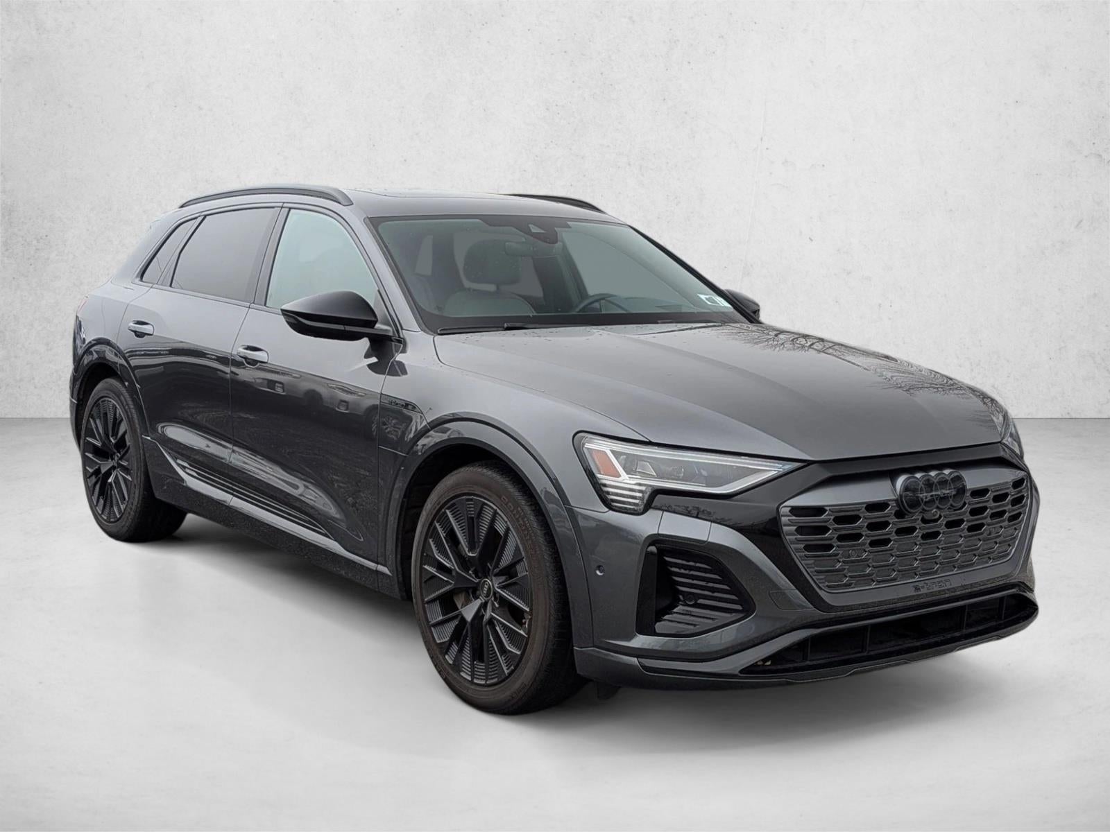 2024 Audi Q8 e-tron Prestige quattro