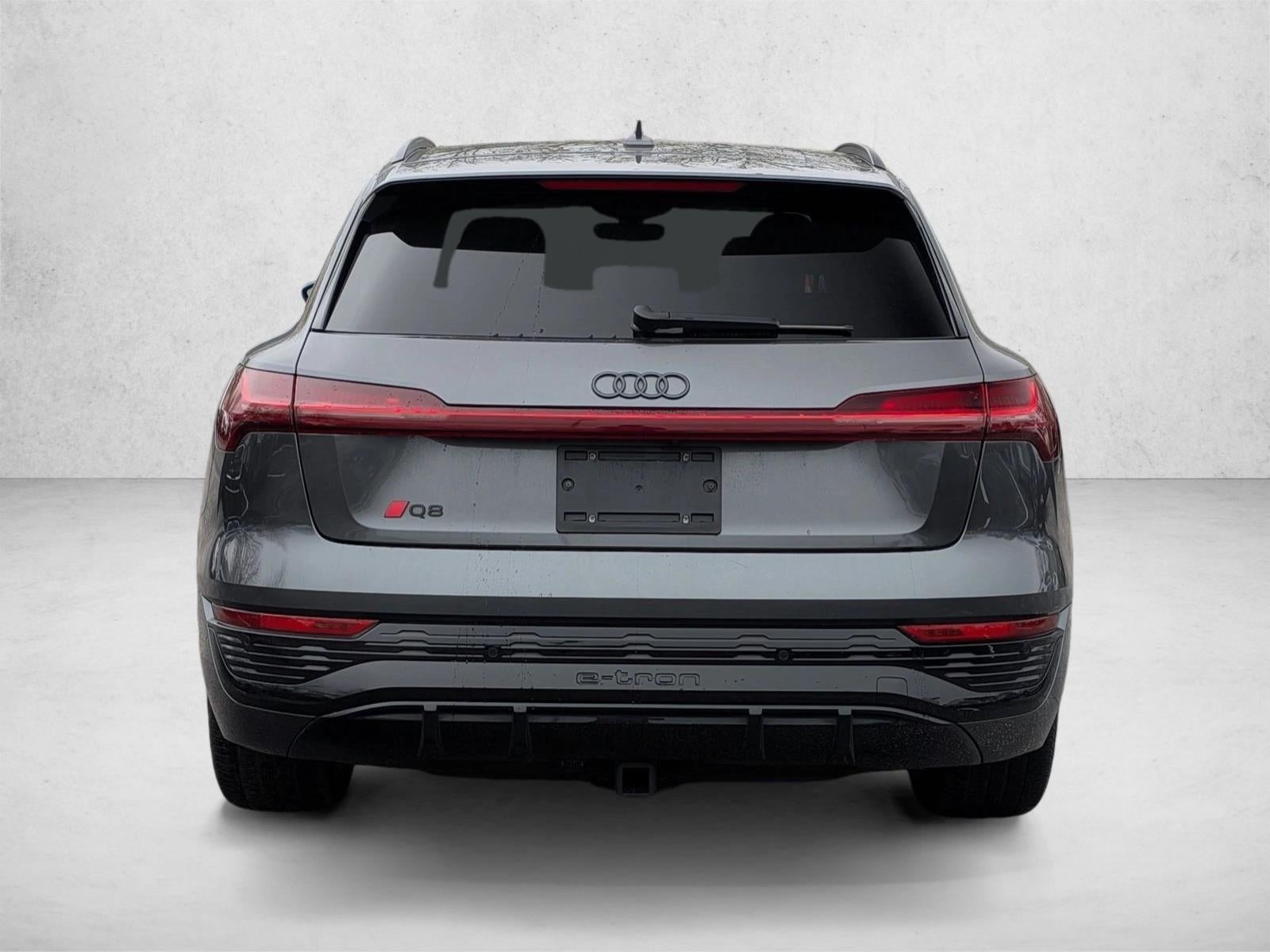 2024 Audi Q8 e-tron Prestige quattro